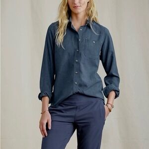 Women's Orvis Tech Chambray Long-Sleeve Work Shirt Size M